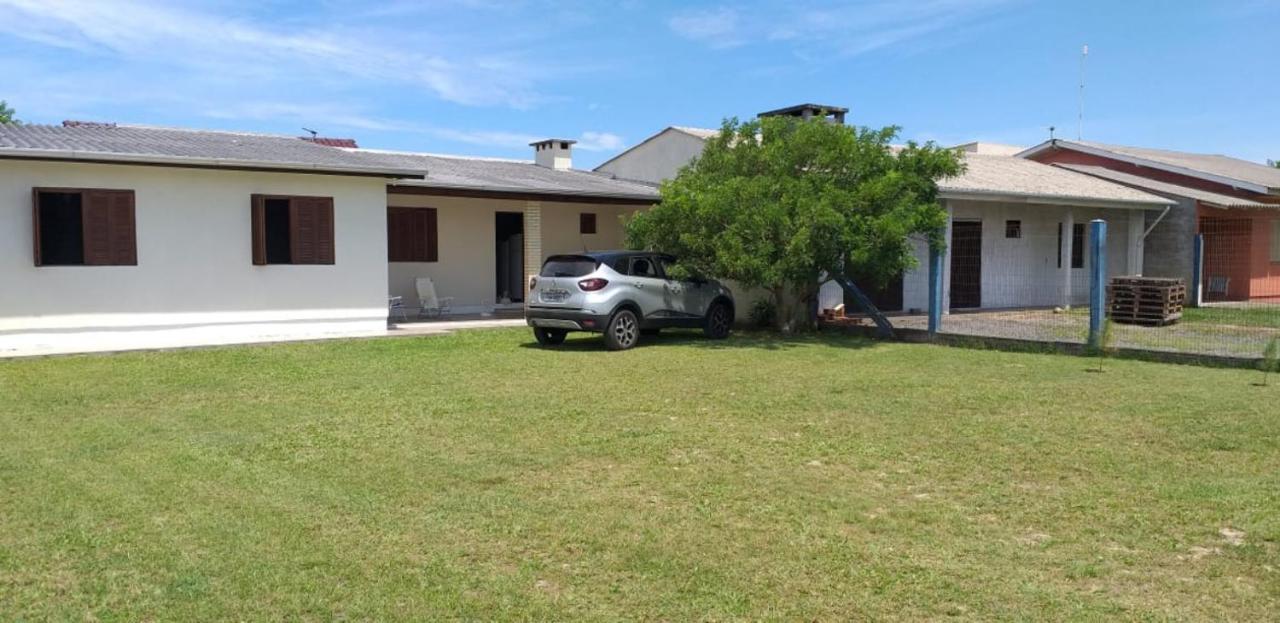 Casa Grande Com Amplo Terreno Em Imbe Villa Eksteriør billede